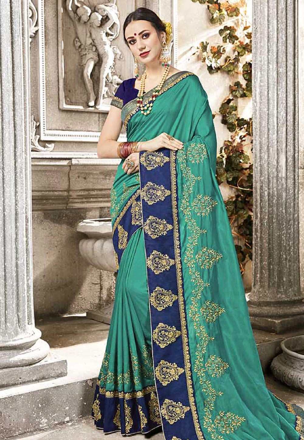 Sea Green Silk Embroidered Saree With Blouse 165453