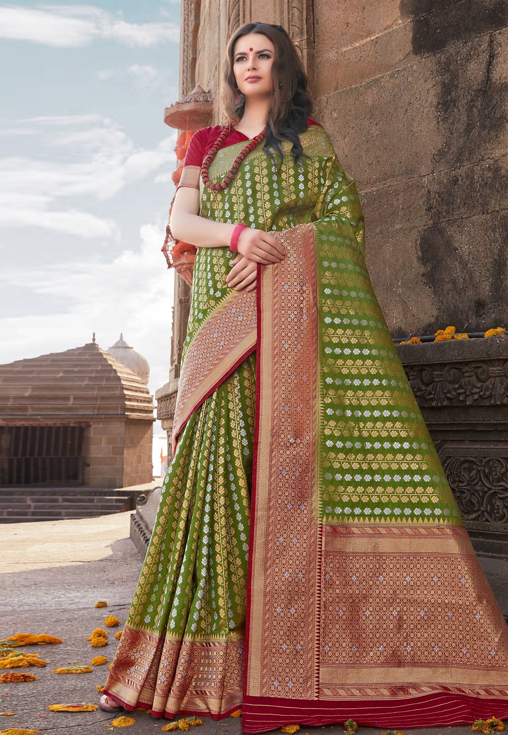 Green Art Silk Saree With Blouse 181145
