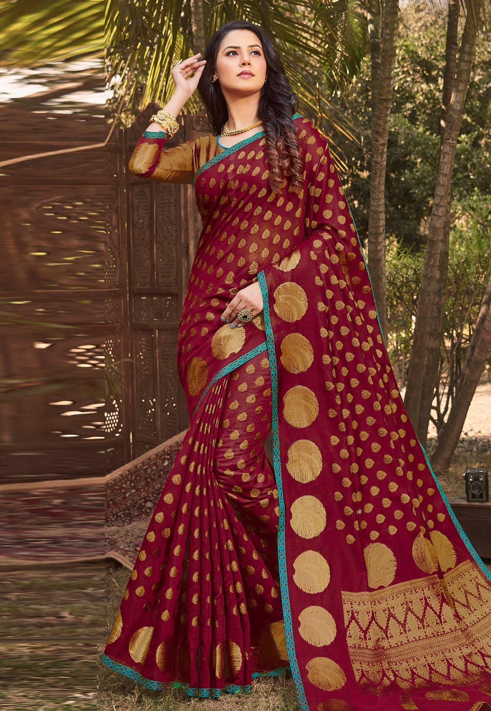 Magenta Silk Festival Wear Saree 196318