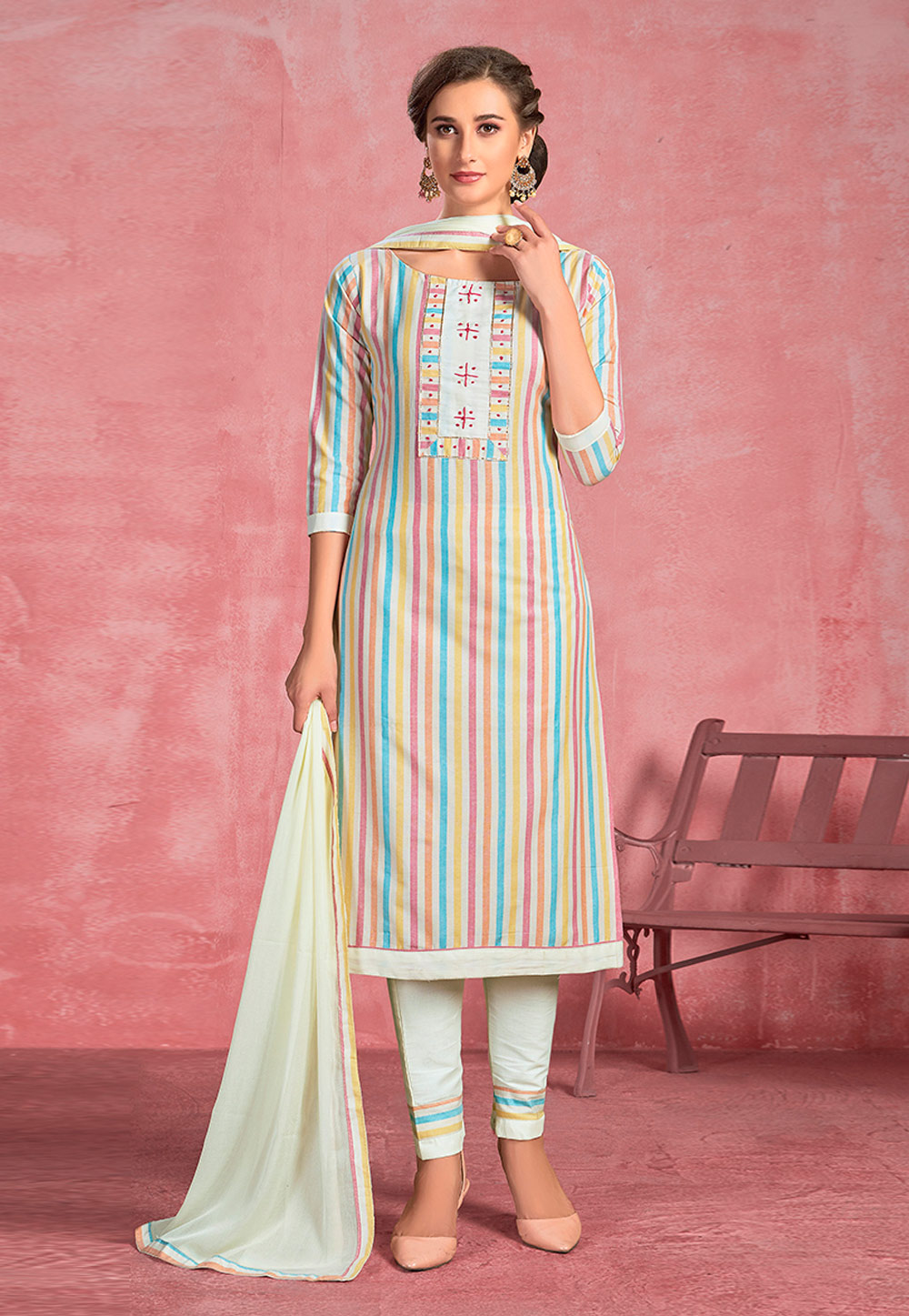 Off White Cotton Kameez With Pant 206087