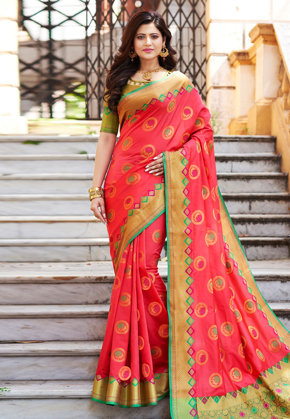 Pink Banarasi Saree With Blouse 208524