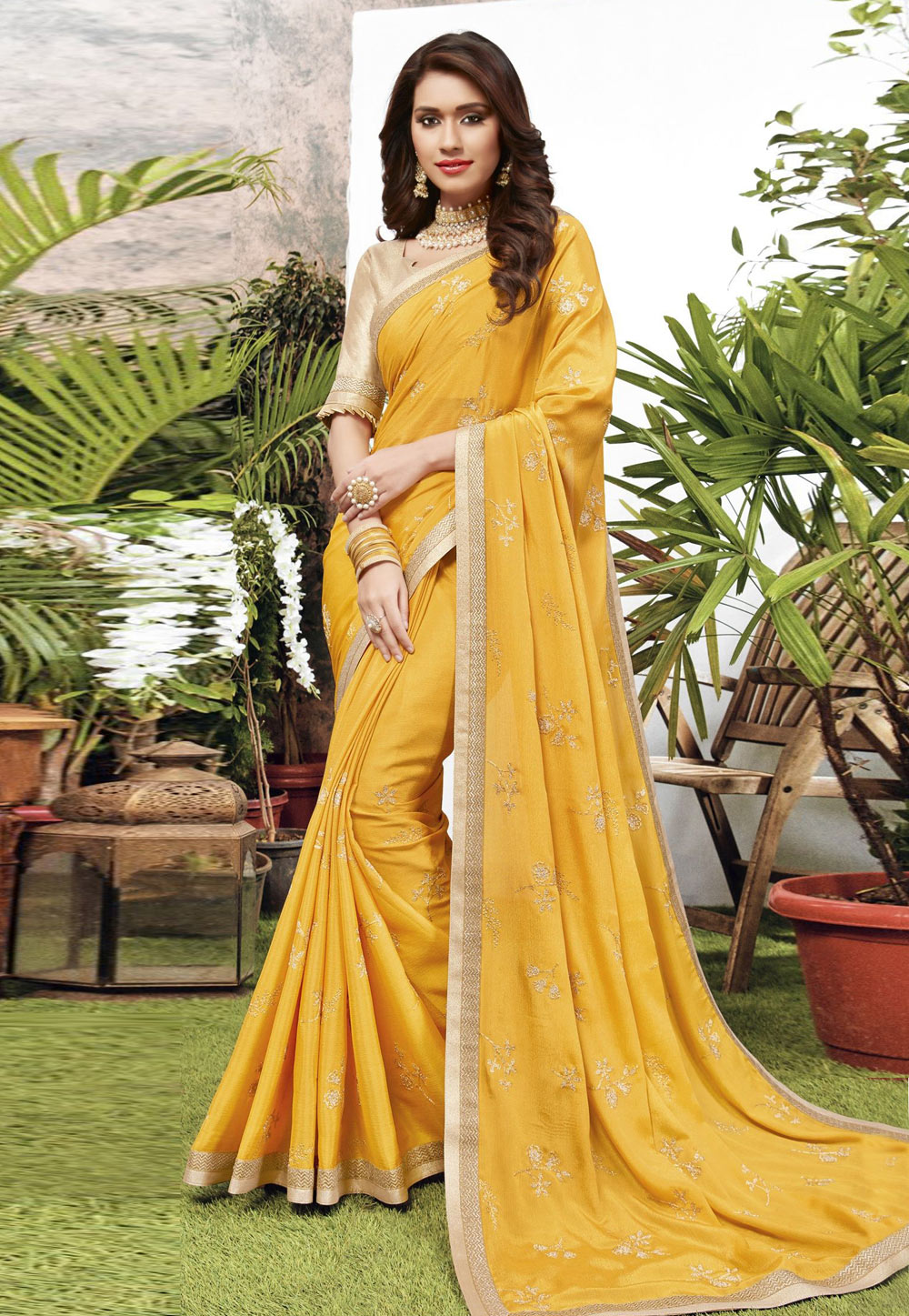 Yellow Chiffon Silk Saree With Blouse 210576