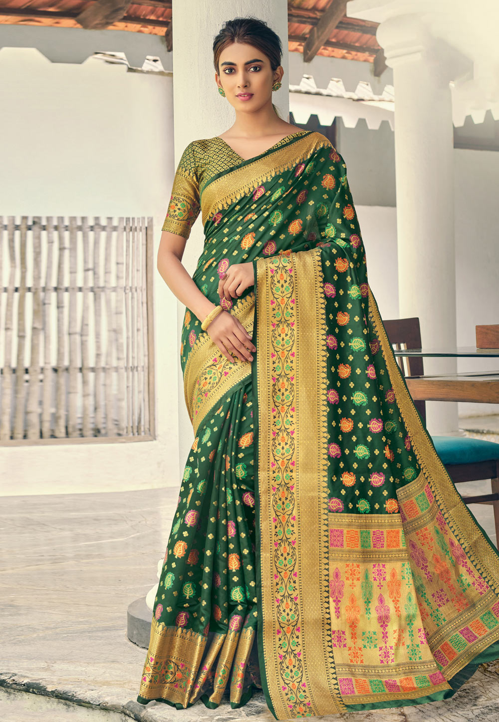 Green Banarasi Silk Saree With Blouse 212553