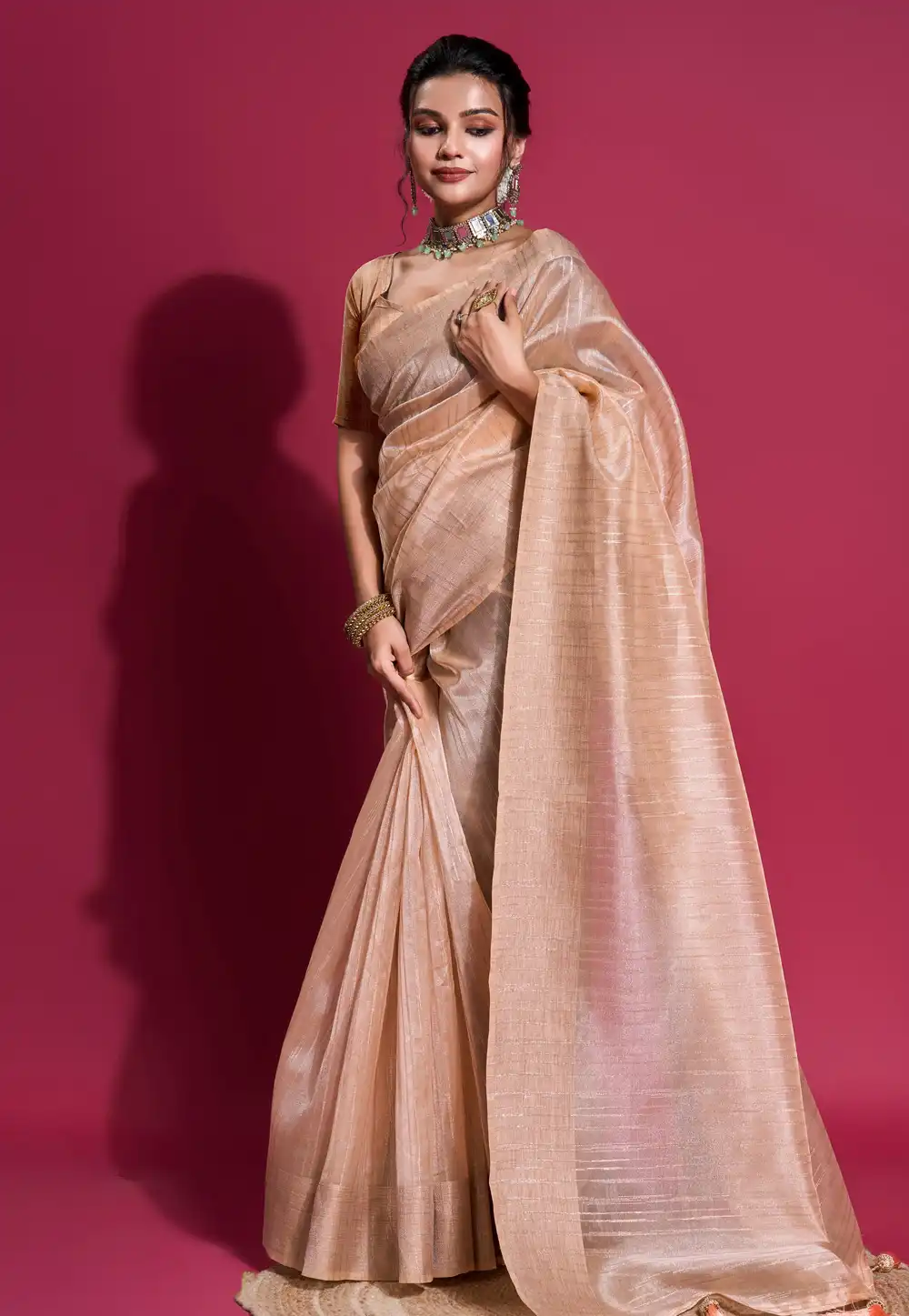 Peach Organza Saree With Blouse 289275