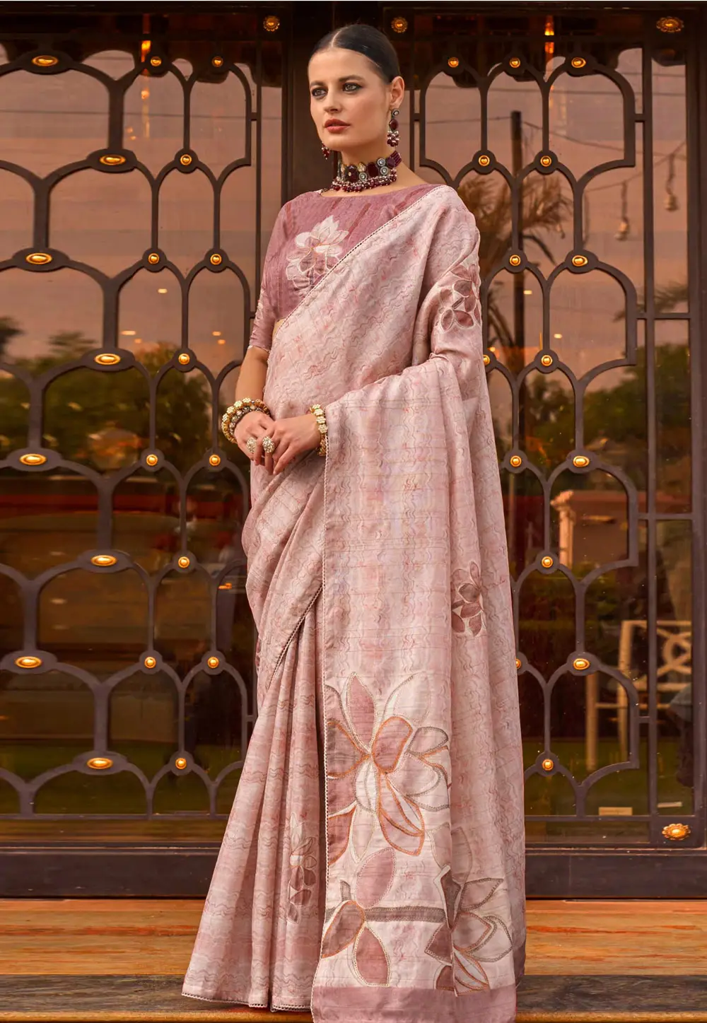 Peach Silk Saree With Blouse 295167