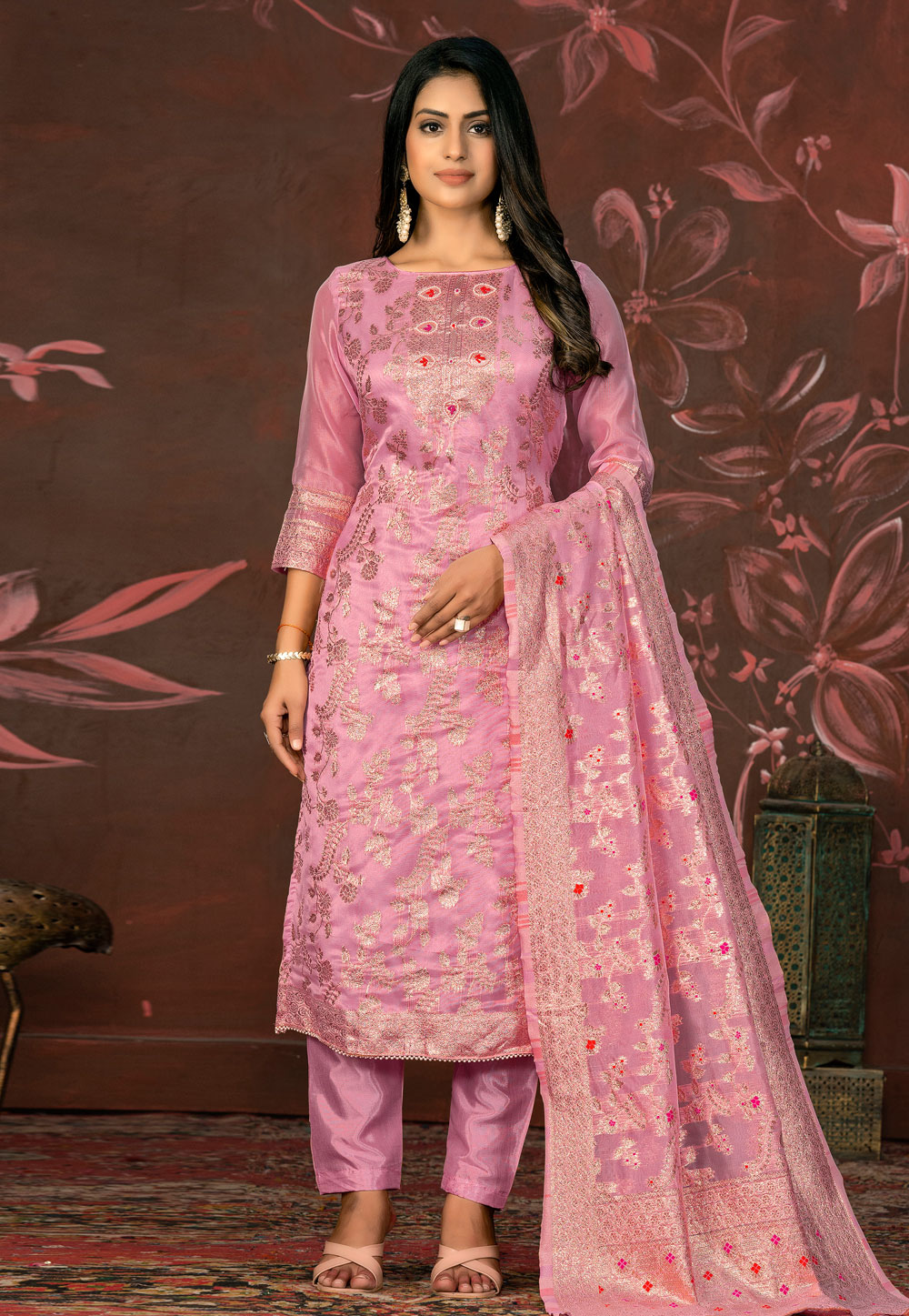 Pink Banarasi Pakistani Suit 281232
