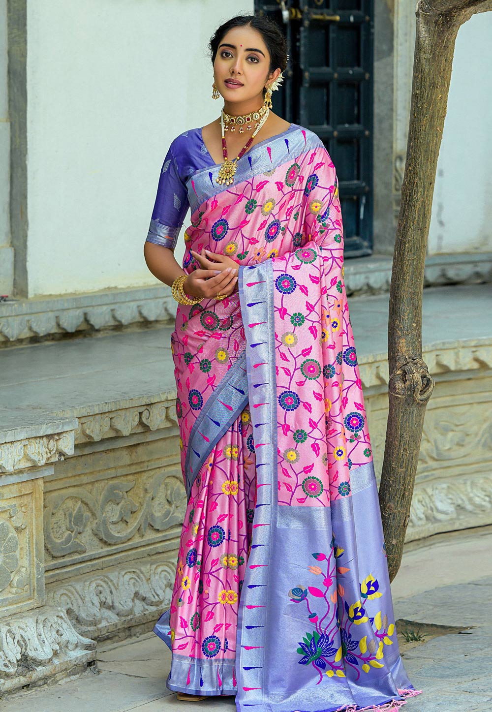 Pink Banarasi Silk Saree With Blouse 284790