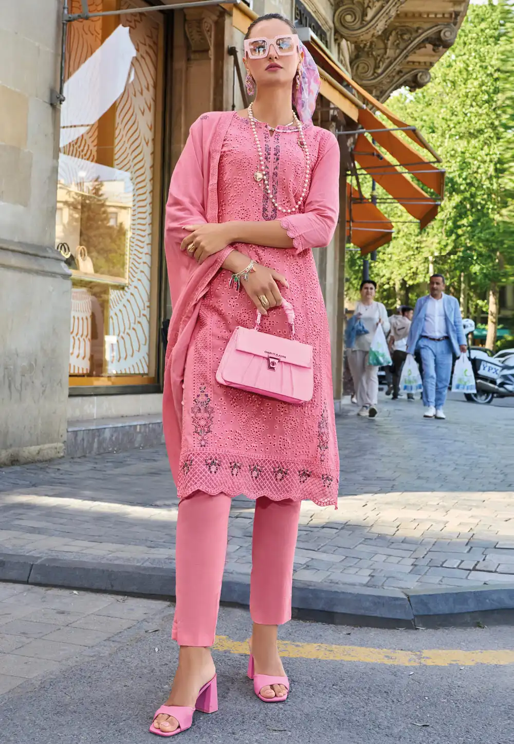 Pink Cotton Readymade Pakistani Suit 289821