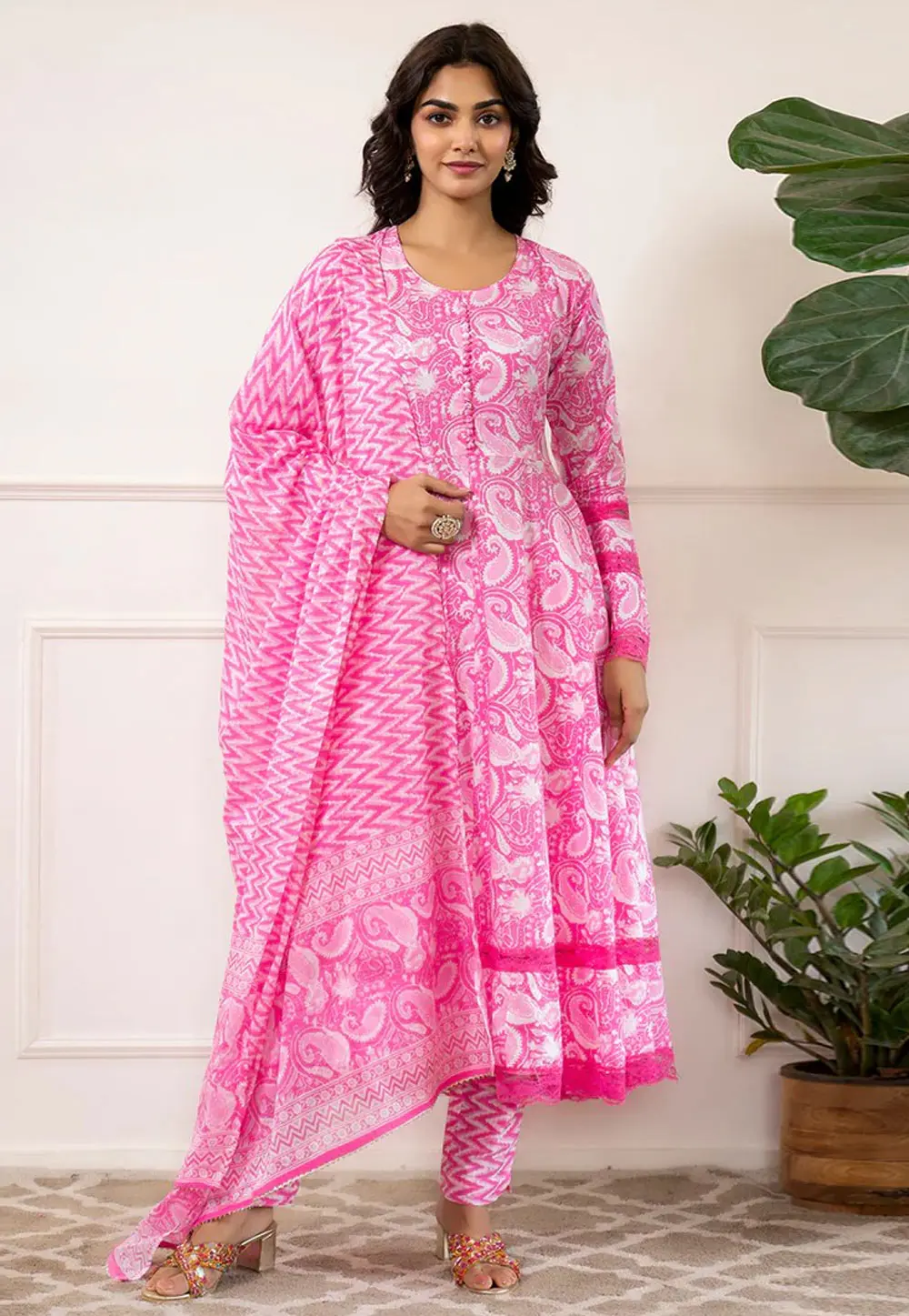 Pink Cotton Readymade Pakistani Suit 304459