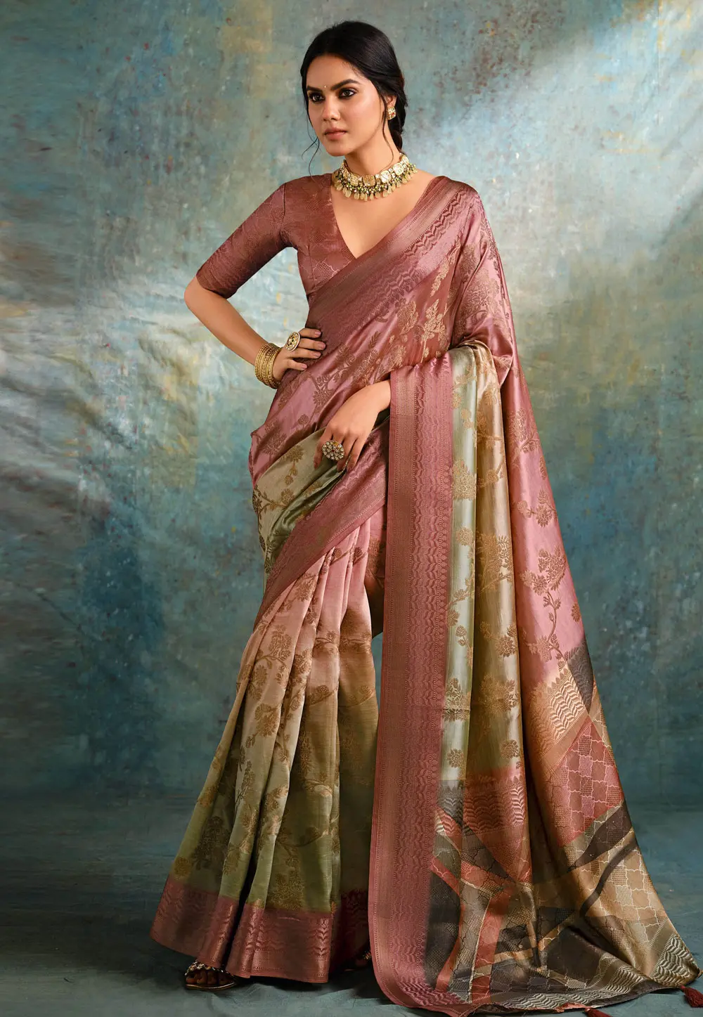 Pink Jacquard Silk Saree With Blouse 302258