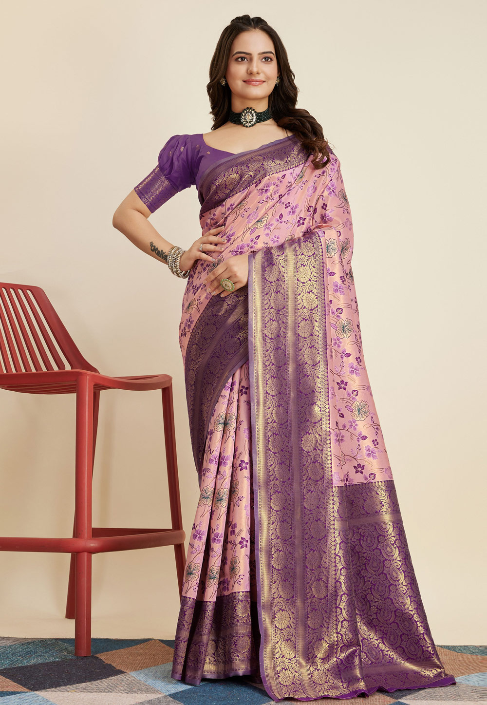 Rani Pink Kanjivaram Silk Saree With Golden Zari Weaving Work at Rs 2620.00  | Surat| ID: 2851153735630
