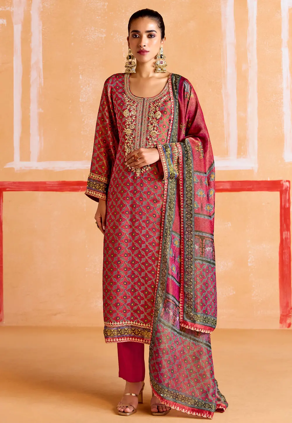 Pink Muslin Pakistani Suit 302326