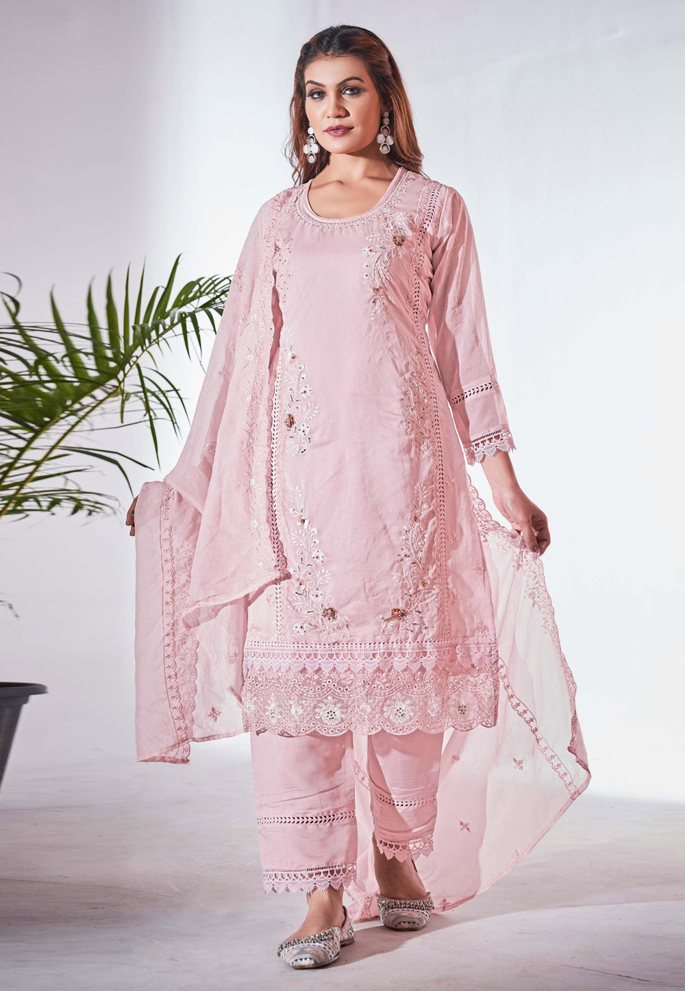 Pink Organza Readymade Pakistani Suit 279335