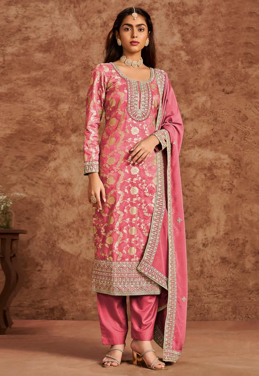 Pink Silk Jacquard Straight Suit 302730