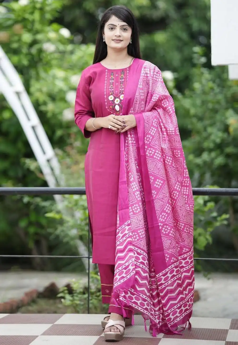 Pink Silk Readymade Pakistani Suit 292085