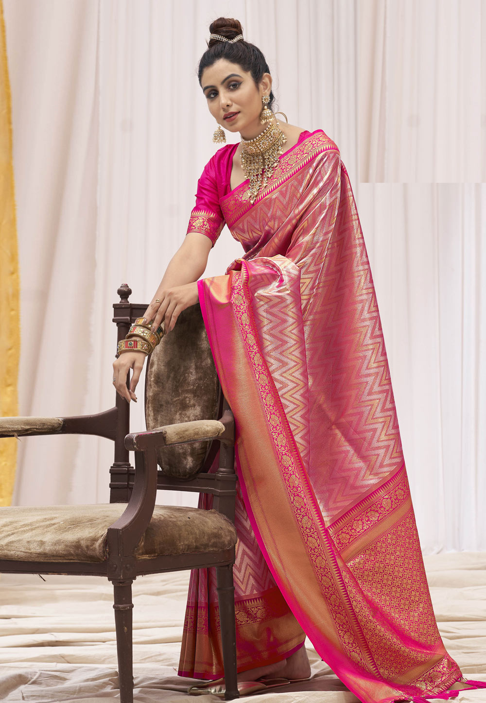 Pink Silk Saree With Blouse 286823