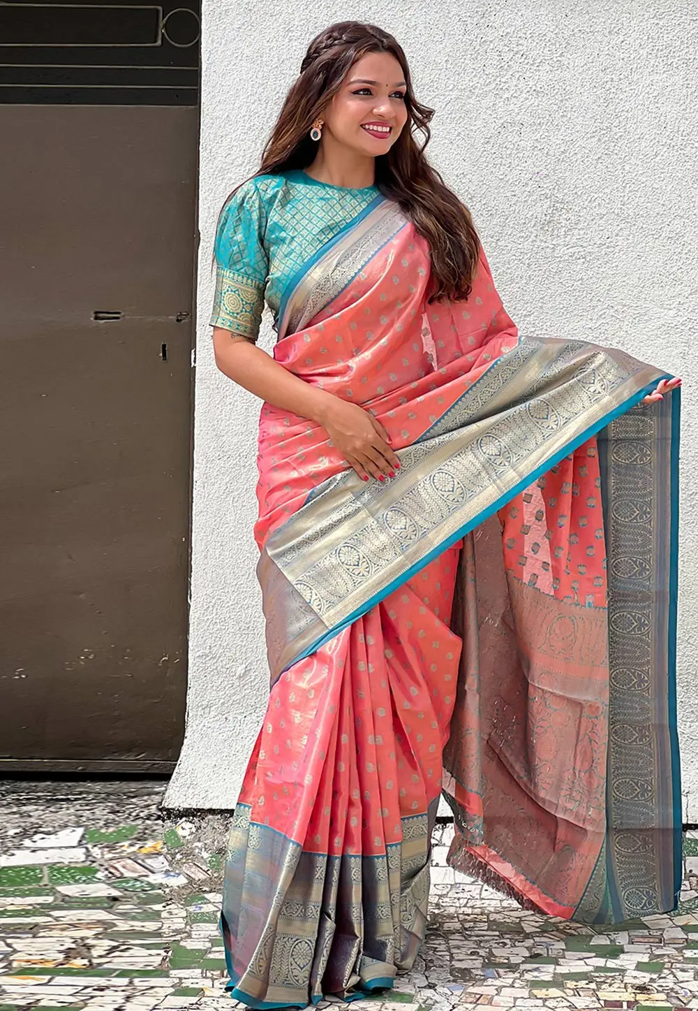 Pink Tissue Silk Saree With Blouse 295657