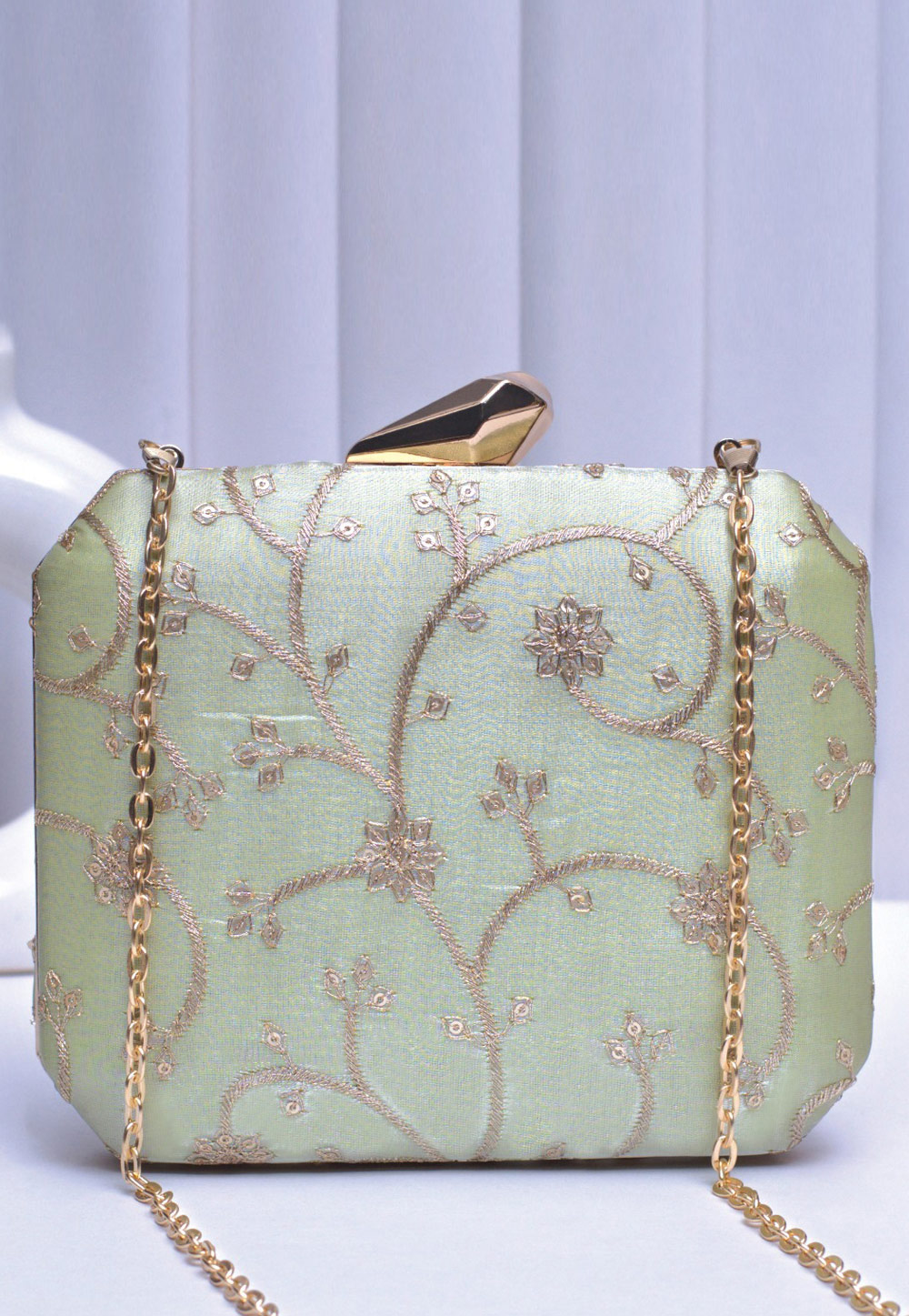 Pista Green Art Silk Clutch 305941