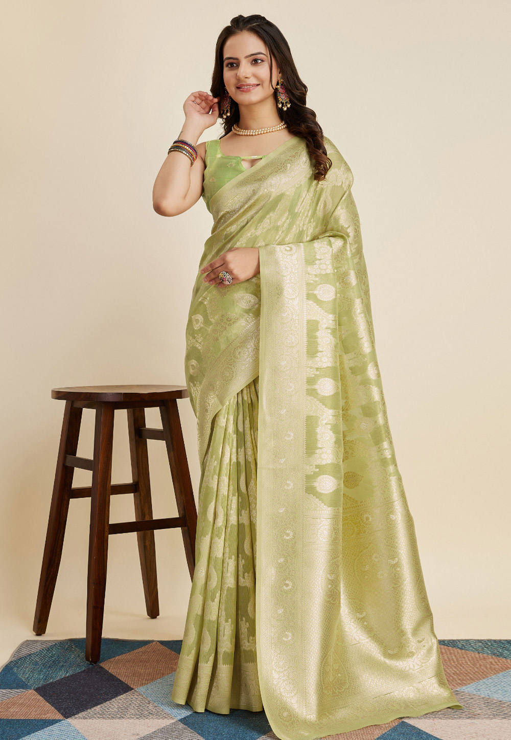 Pista Green Banarasi Silk Saree 280498