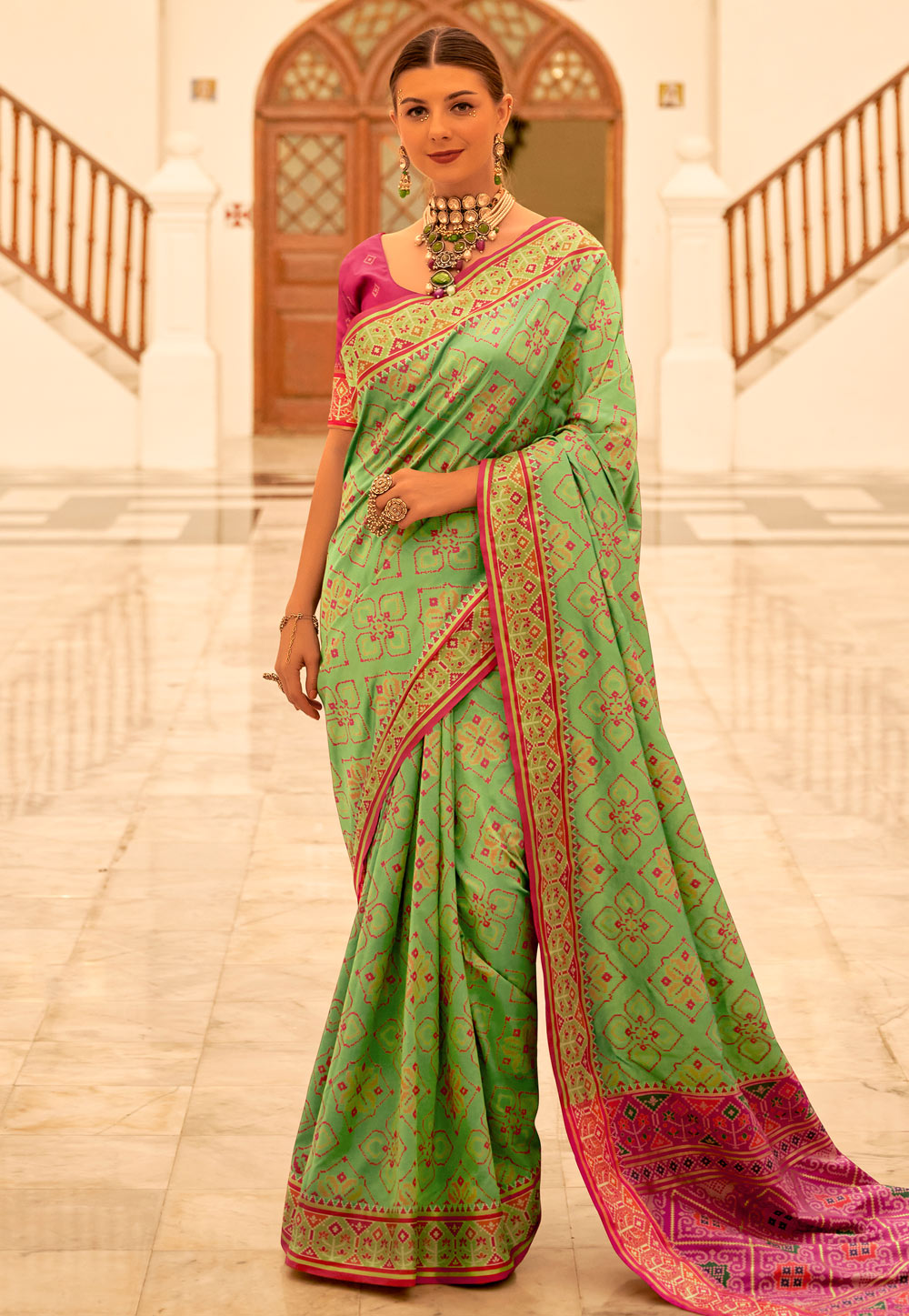 Pista Green Banarasi Silk Saree 286142