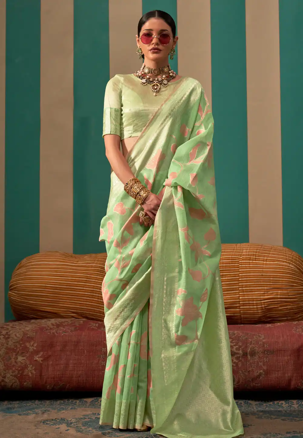 Pista Green Linen Saree With Blouse 290872