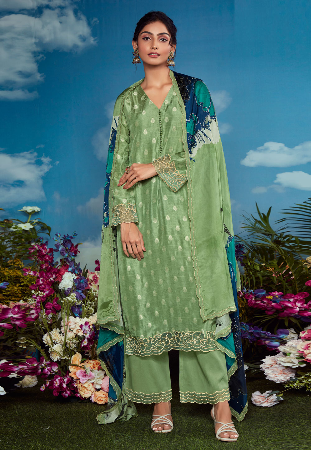 Pista Green Muslin Pakistani Suit 280552
