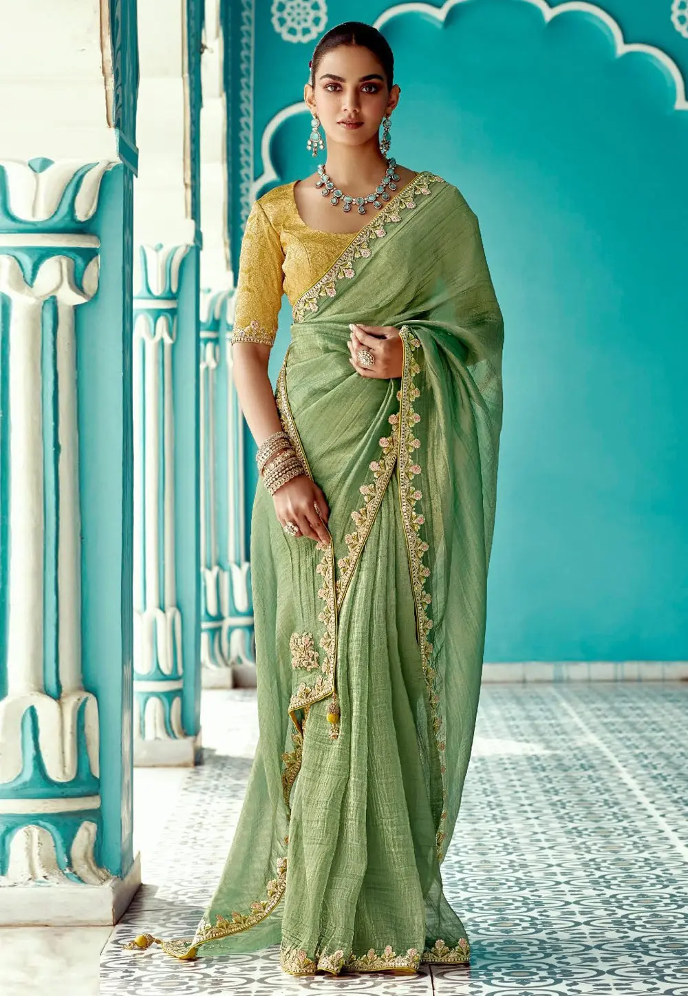 Pista Green Organza Saree With Blouse 304171