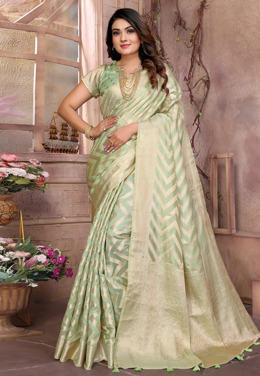 Pista Green Organza Saree With Blouse 304550