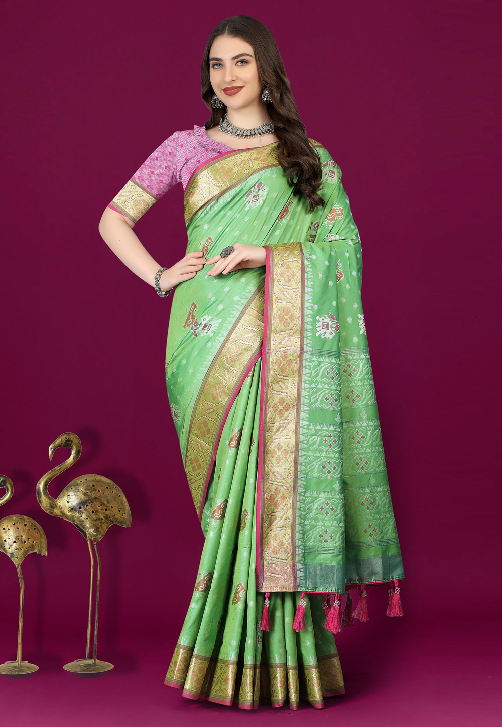 Pista Green Silk Saree With Blouse 279783