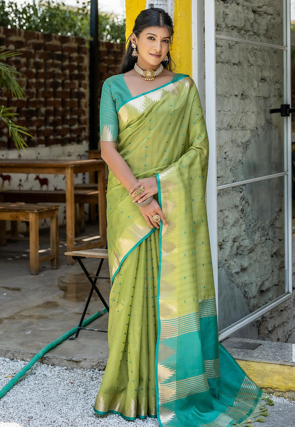 Pista Green Tussar Silk Saree With Blouse 281977