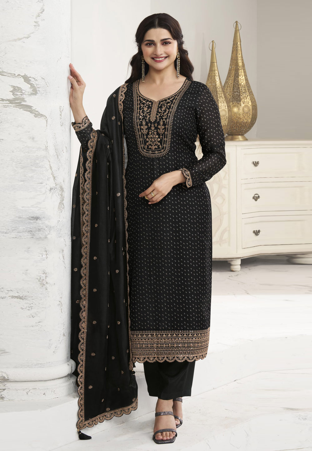 Prachi Desai Black Silk Georgette Pant Style Suit 278351