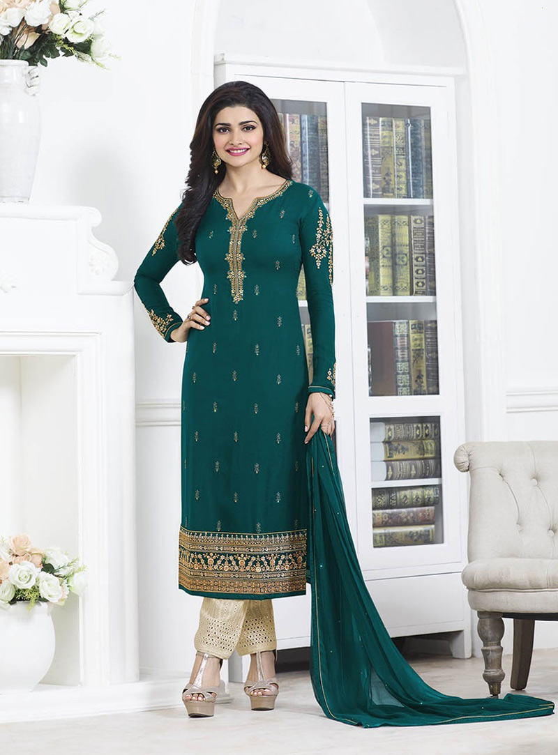 Prachi Desai Green Georgette Pakistani Style Suit 89010