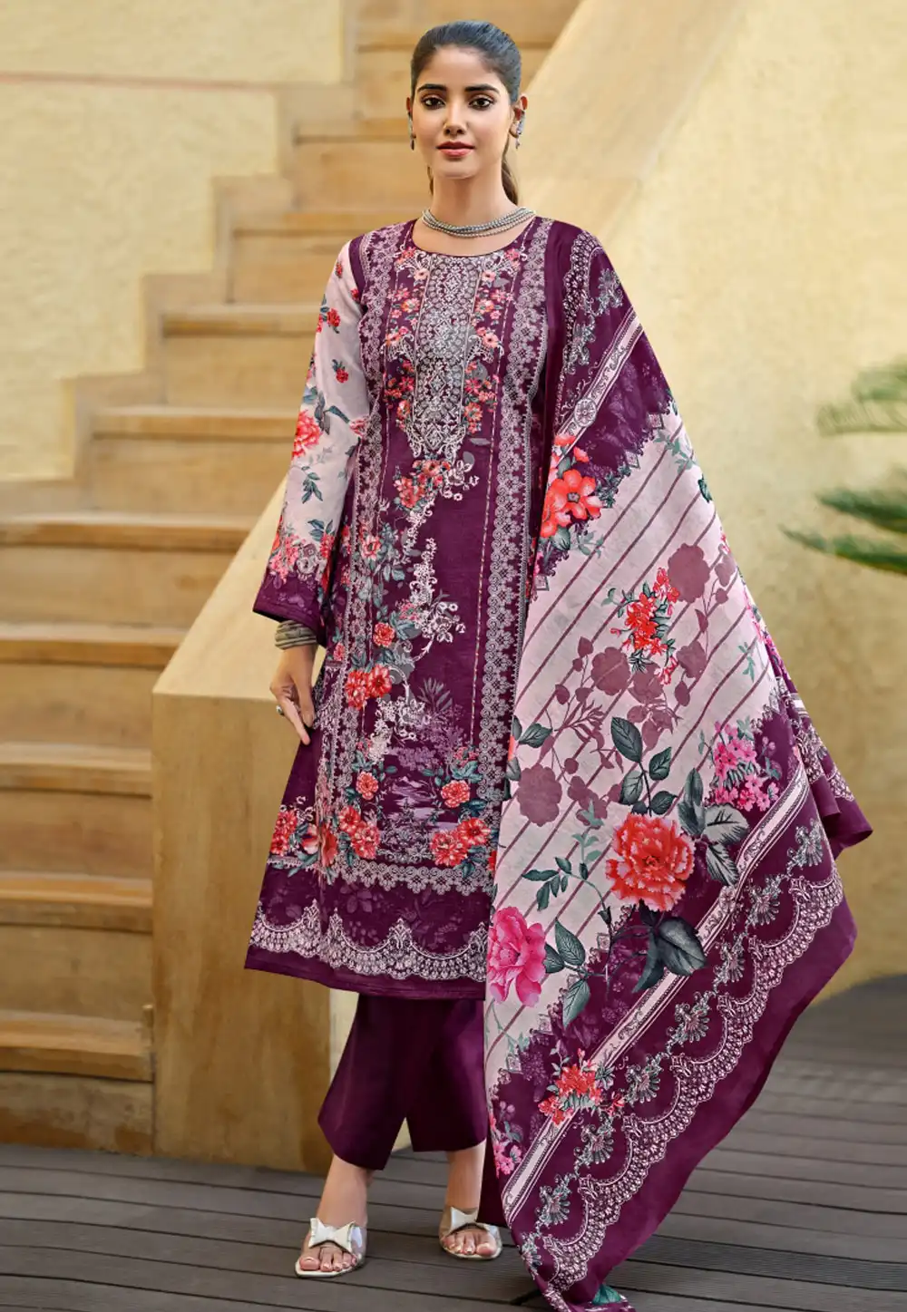 Purple Cotton Pakistani Suit 293305