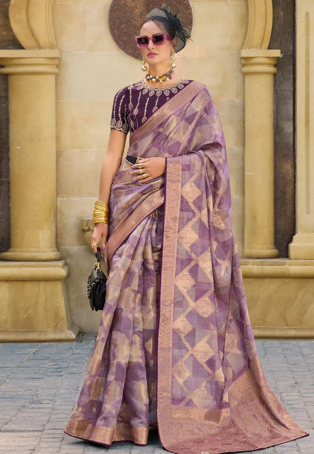 Purple Jacquard Silk Saree With Blouse 302273