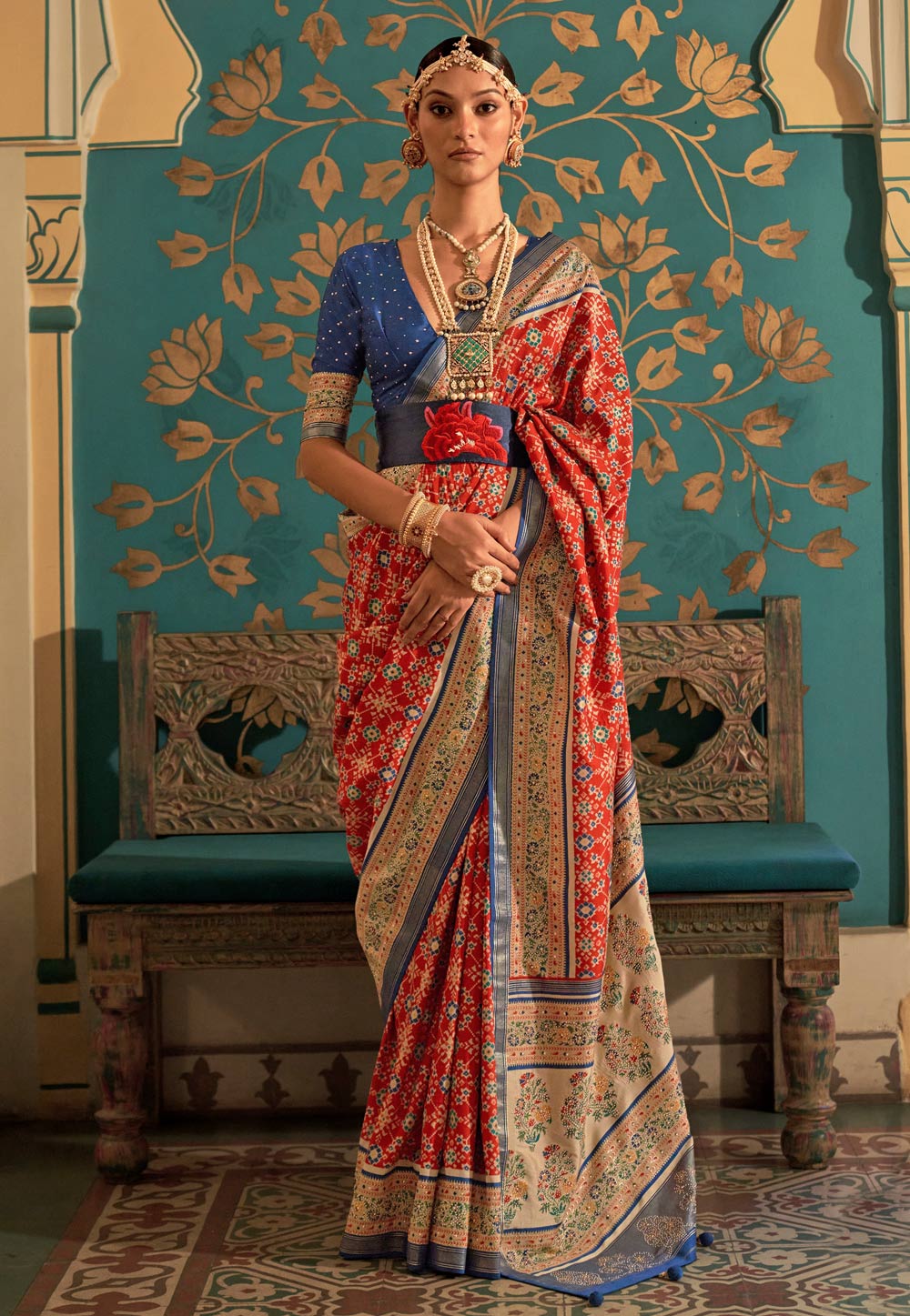 Red Patola Silk Saree With Blouse 251753