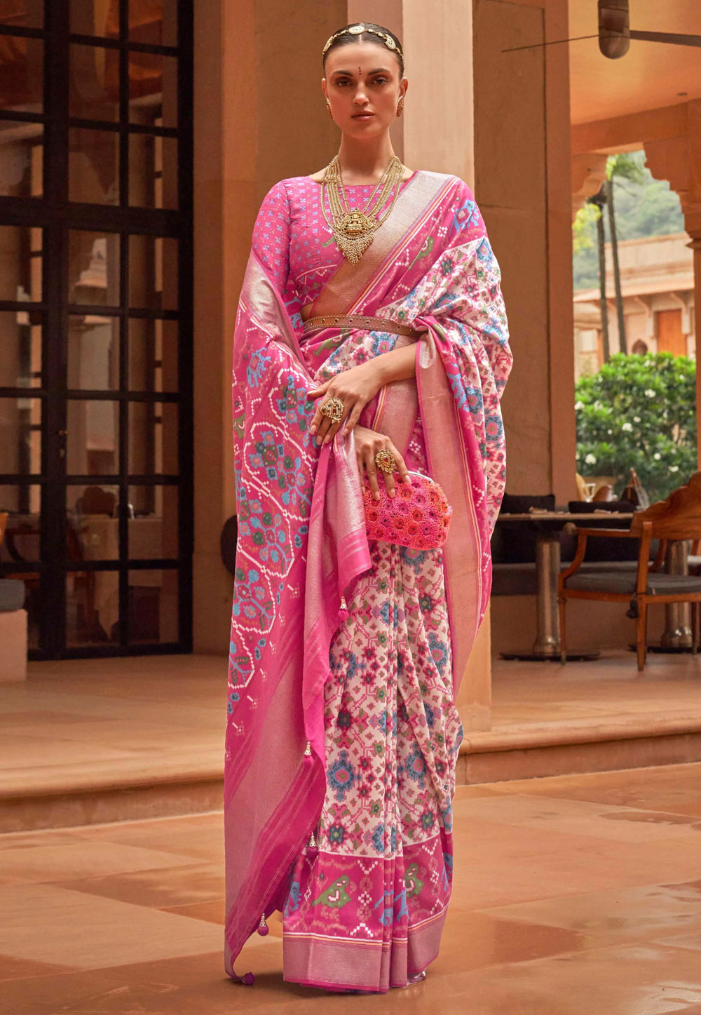 Pink Patola Silk Saree With Blouse 254537