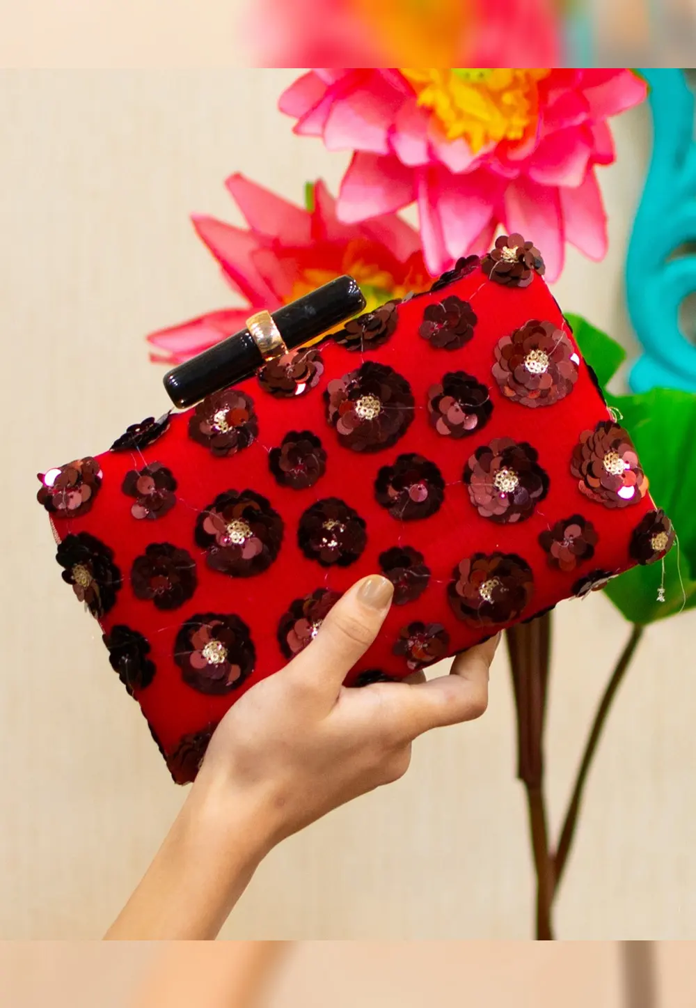 Red Art Silk Clutch 300993