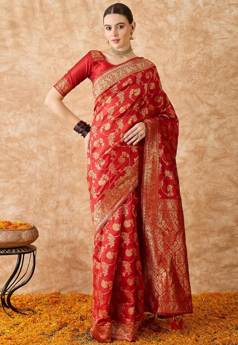 Red Banarasi Silk Saree With Blouse 301515