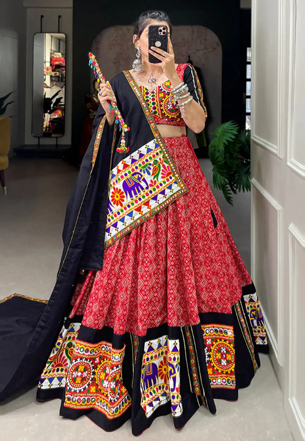 Red Cotton Navratri Chaniya Choli 292107