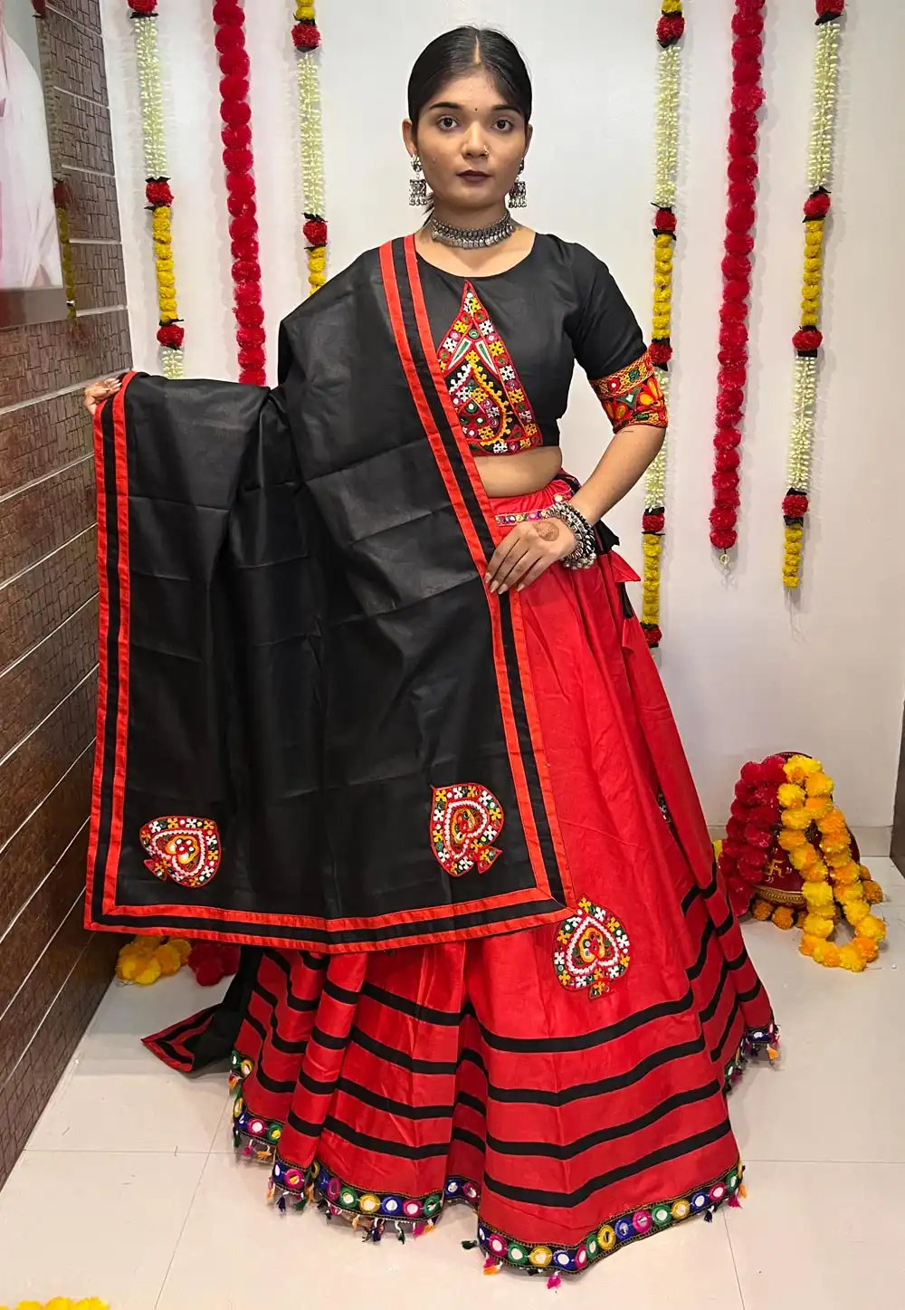 Red Cotton Silk Navratri Chaniya Choli 291419