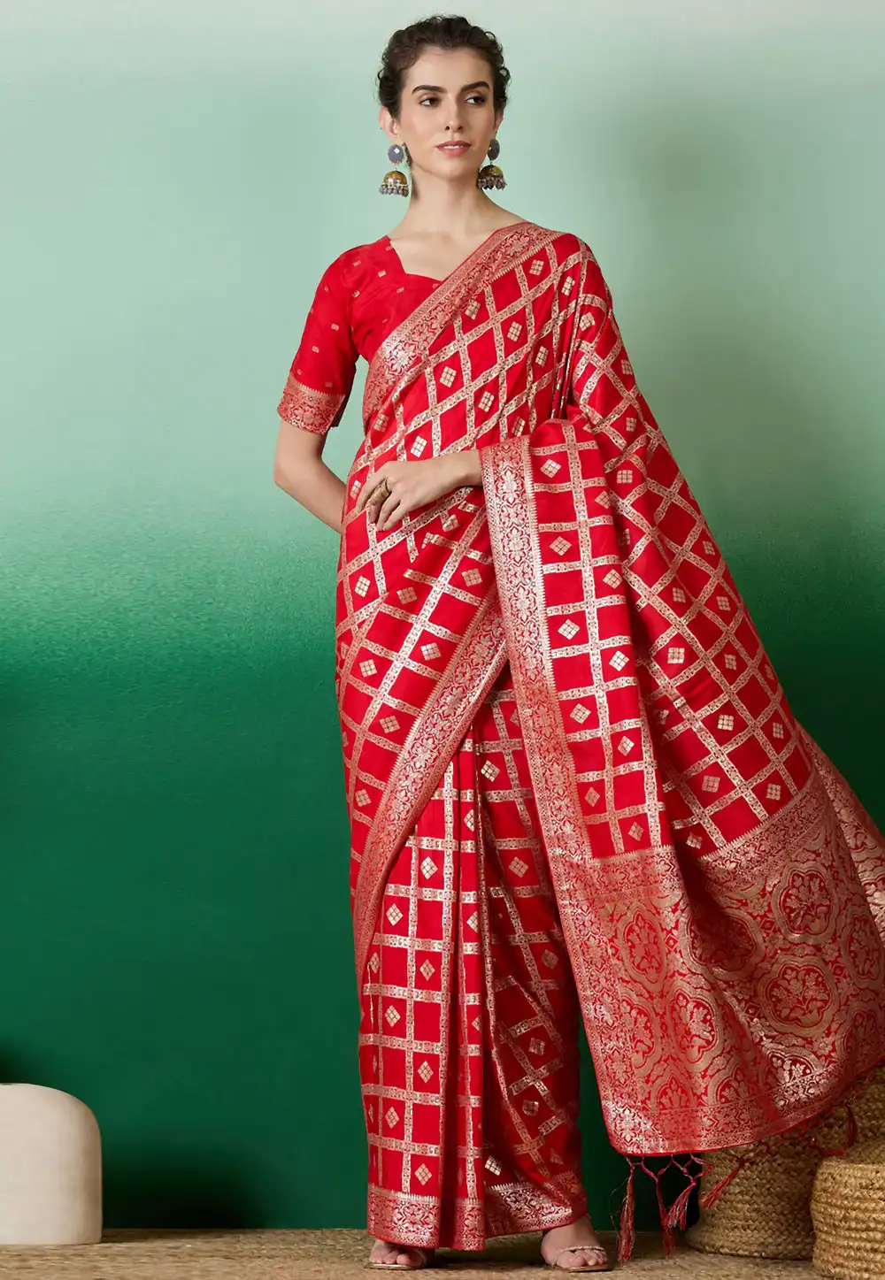 Red Jacquard Silk Saree With Blouse 289626