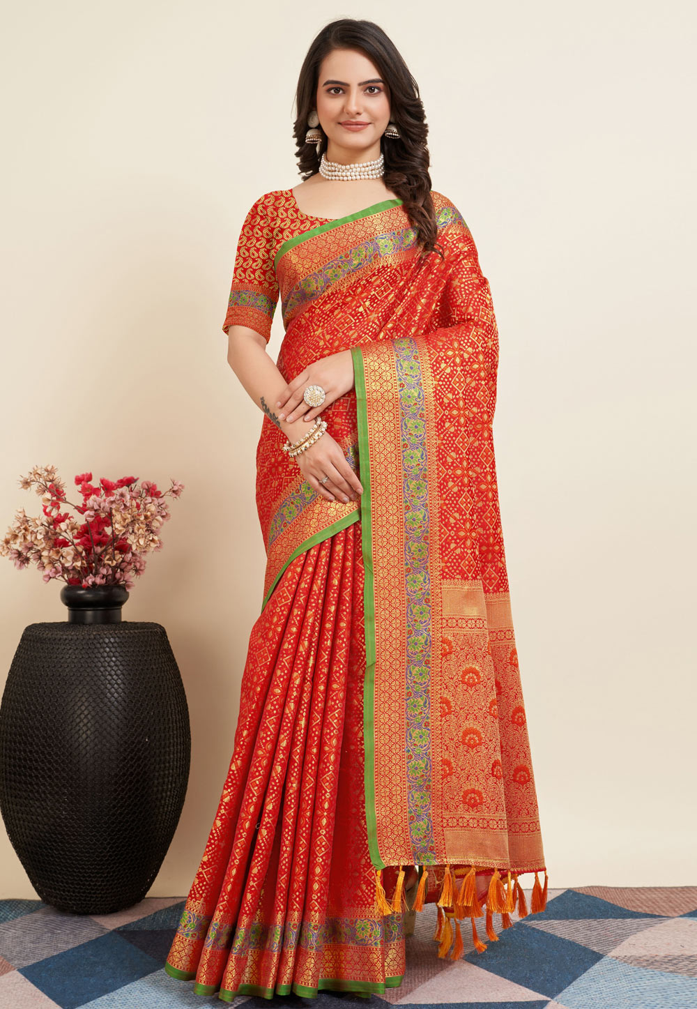 Red Silk Saree With Blouse 284175