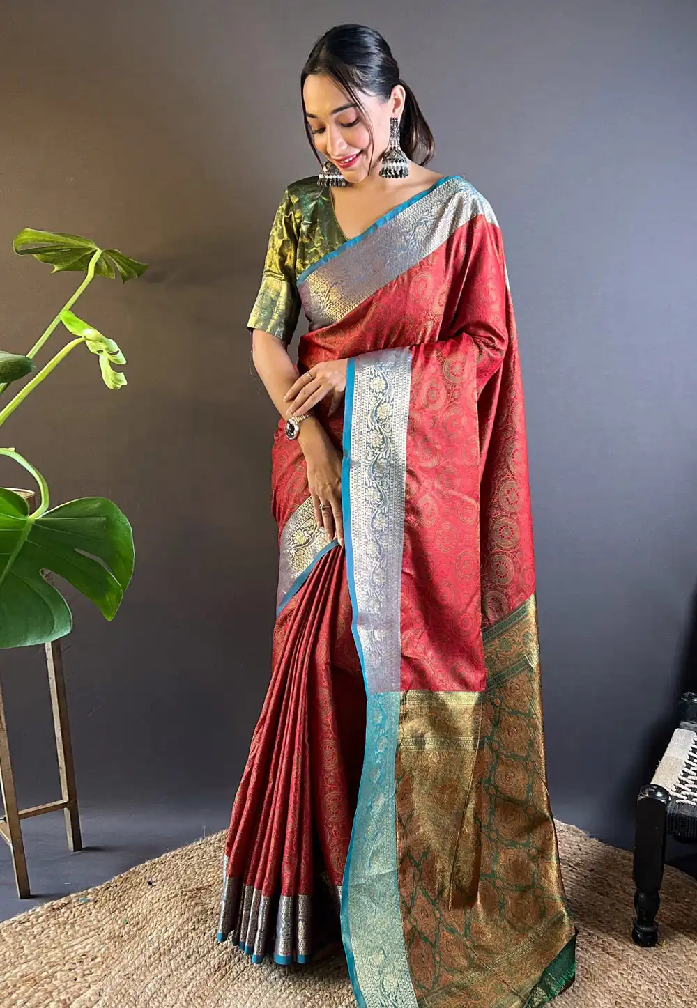 Red Silk Saree With Blouse 292434