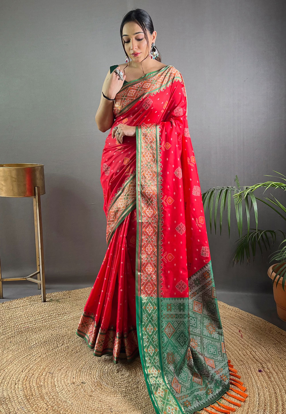 Red Silk Saree With Blouse 287322