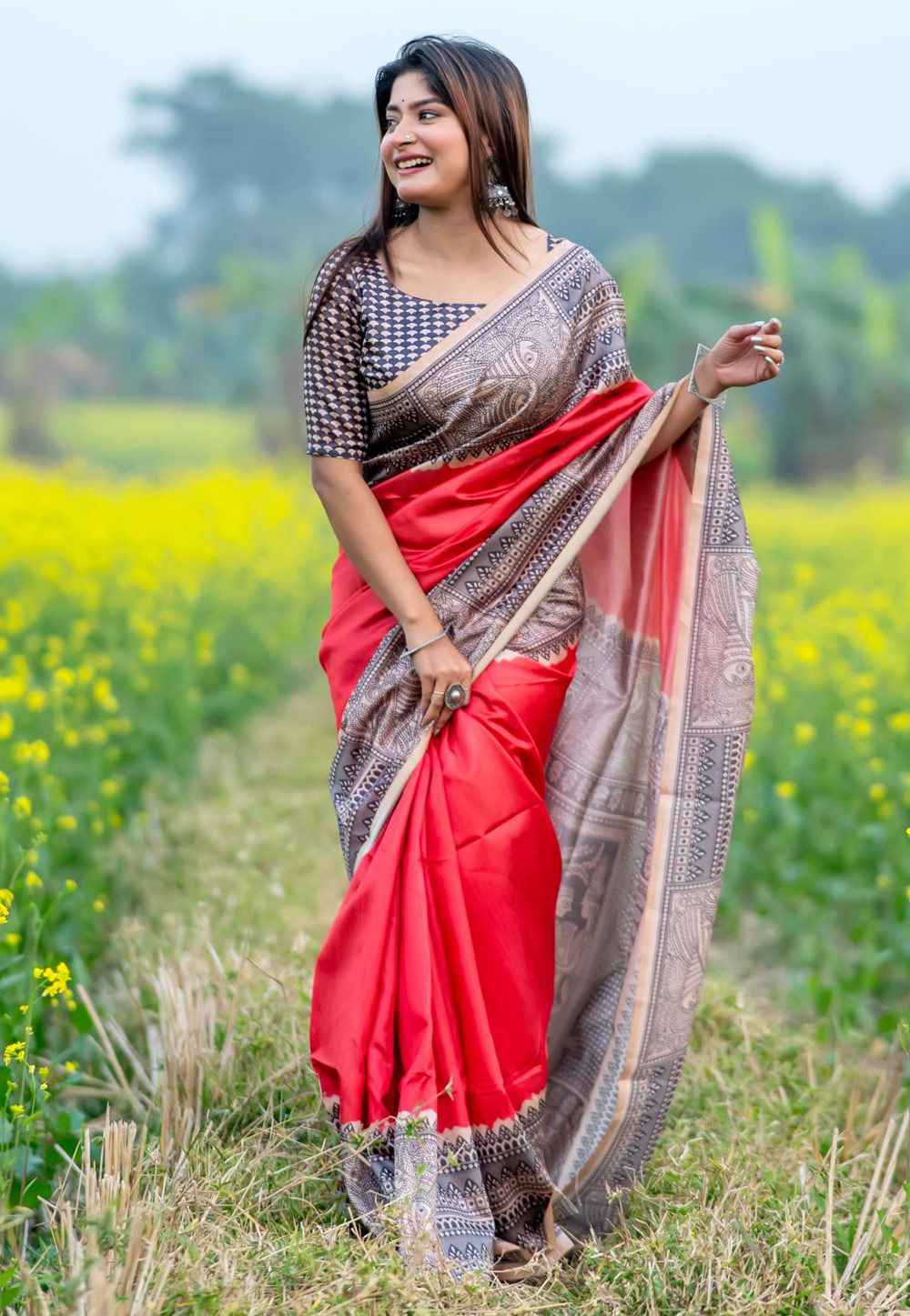 Red Tussar Silk Saree With Blouse 285371