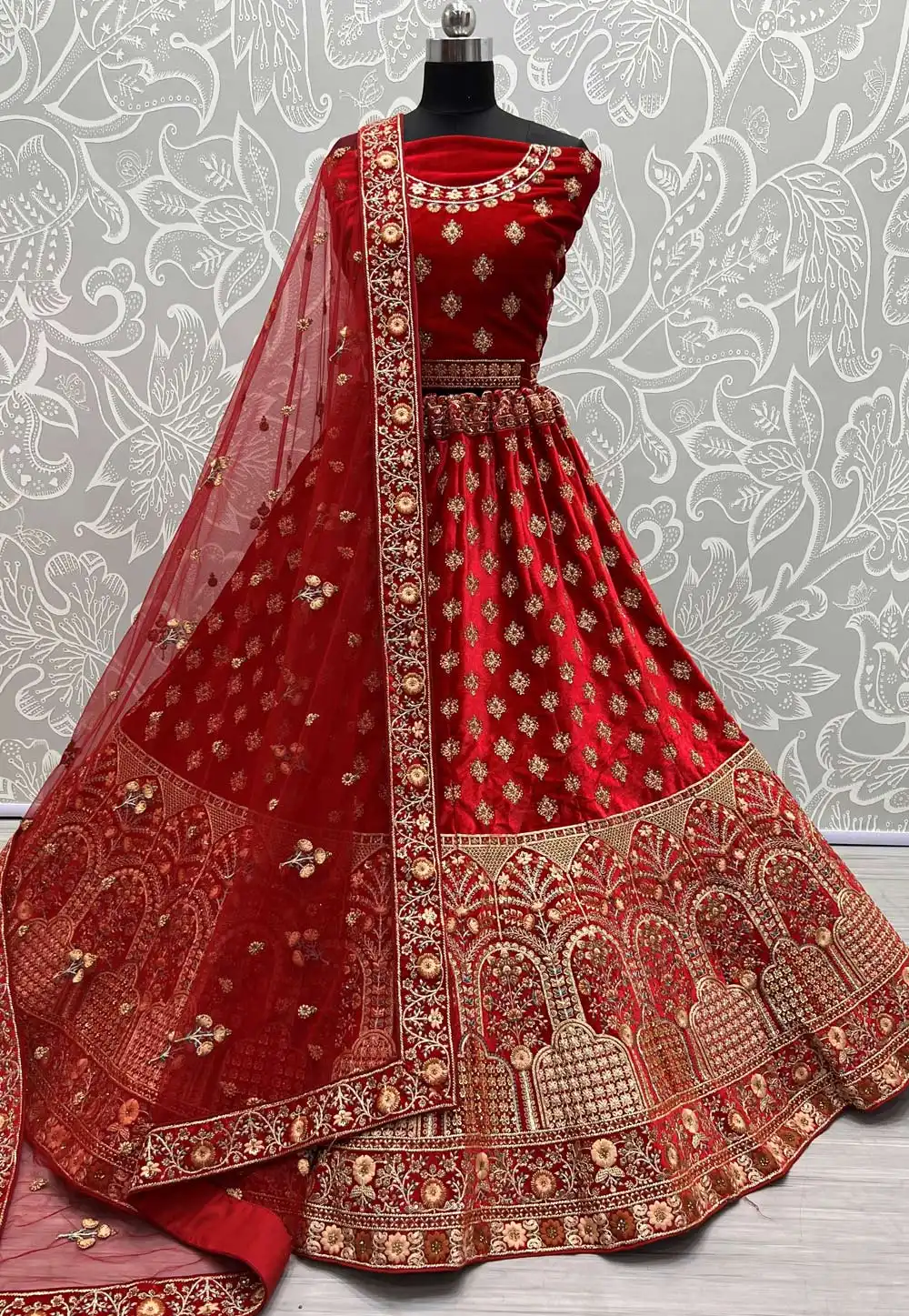 Red Velvet Bridal Lehenga Choli 292126