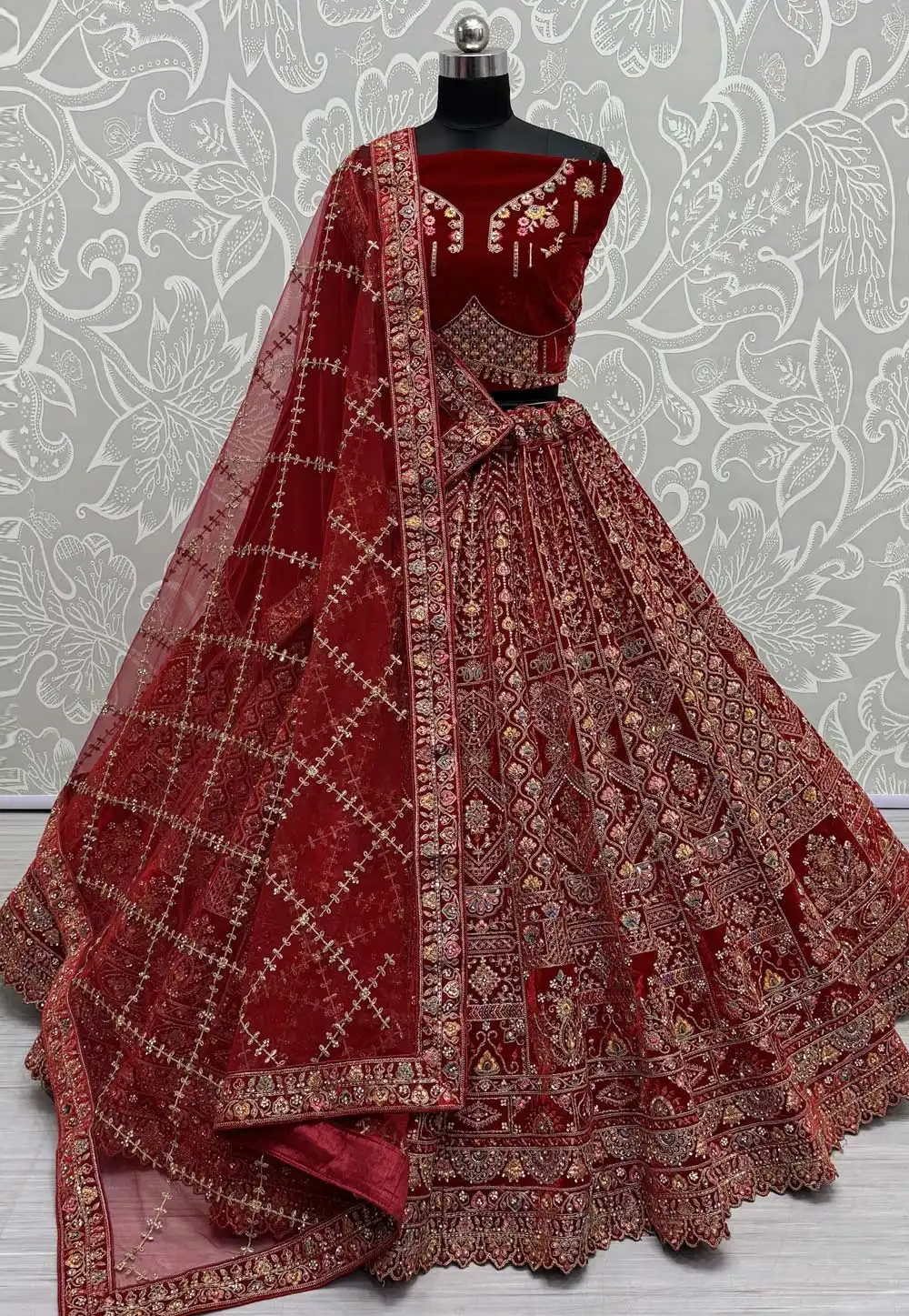 Red Velvet Bridal Lehenga Choli 293253