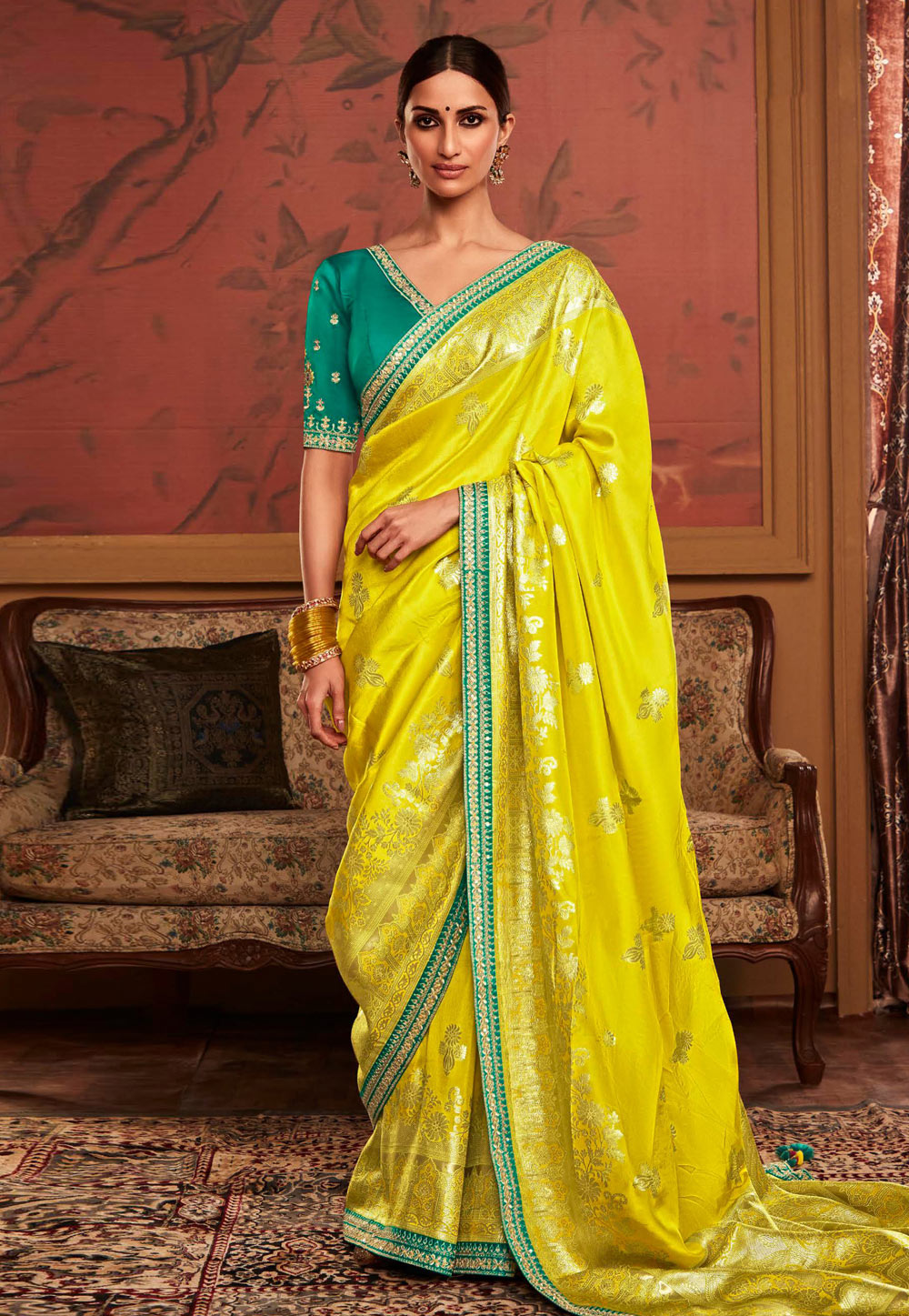 Light Green Silk Saree With Blouse 270402