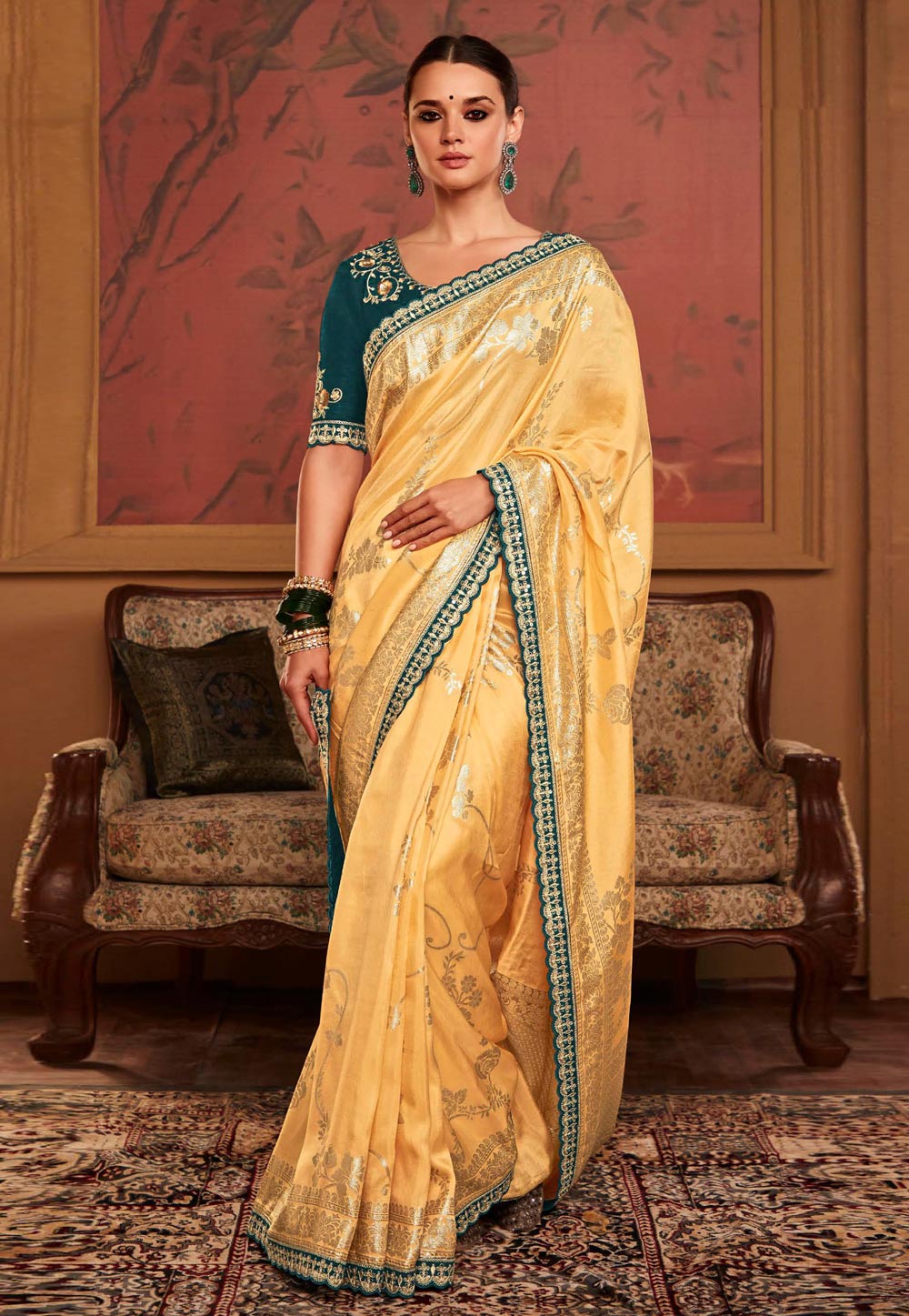 Yellow Silk Saree With Blouse 270410