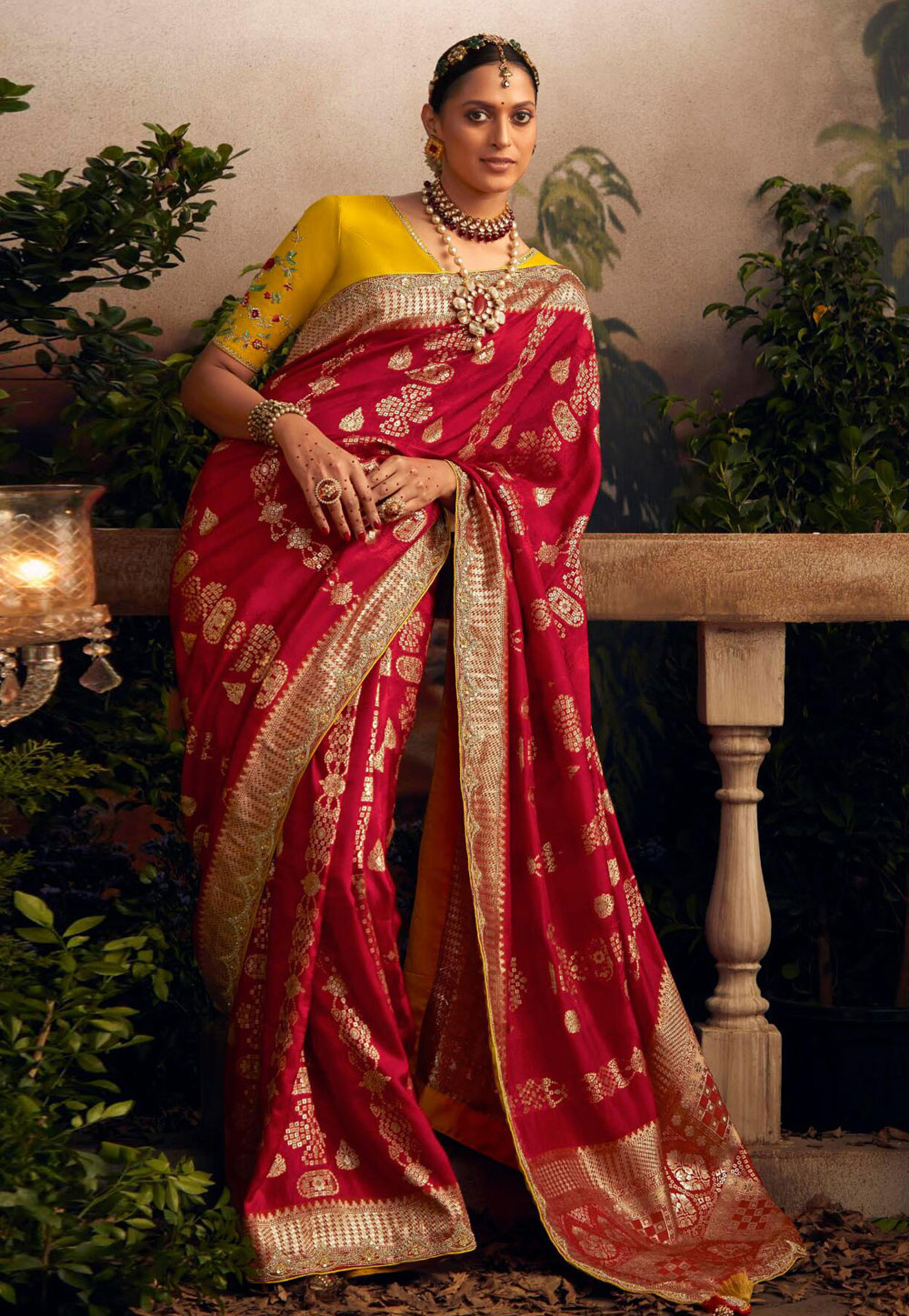 Red Viscose Saree With Blouse 275593